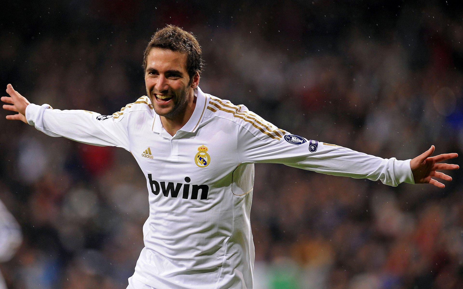 决赛先生再显神威！迪马利亚，梅西身旁的永恒星光